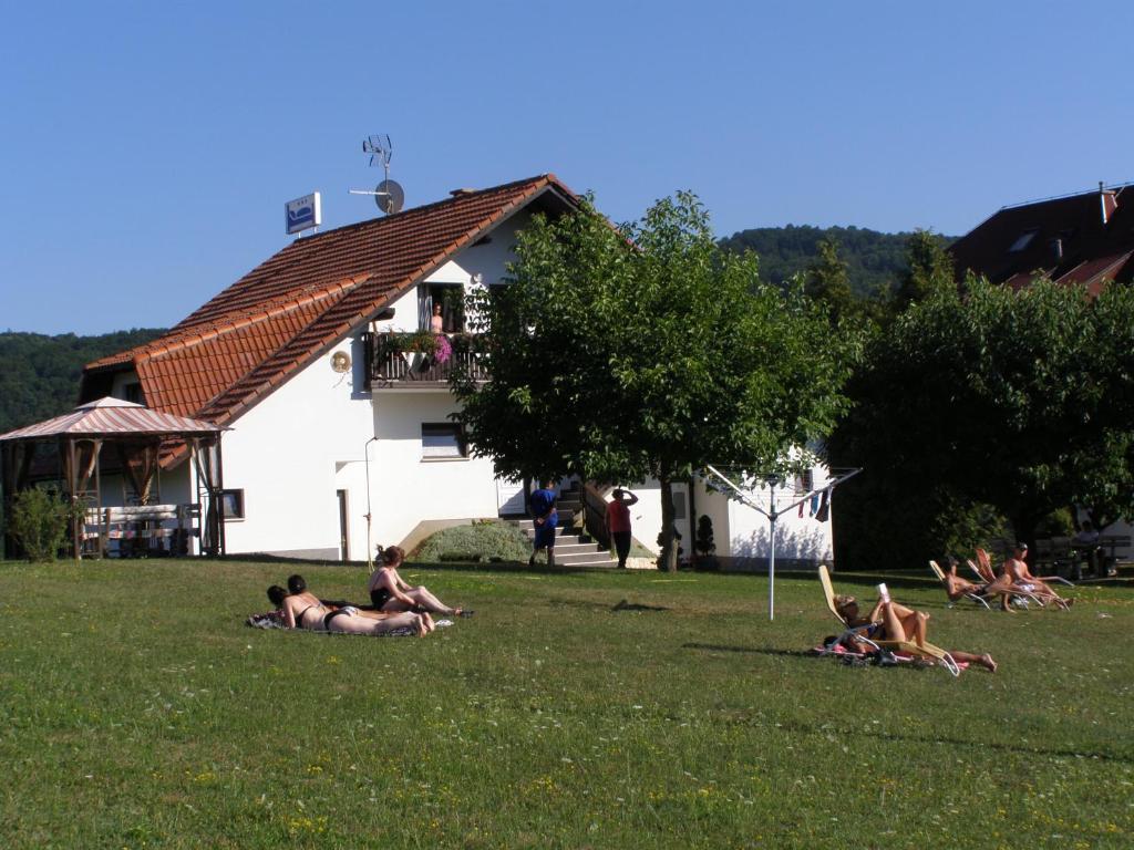 Vukovic House Otel Seliste Dreznicko Dış mekan fotoğraf